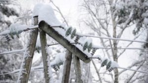 В Украине ожидаются сильные снегопады, которые приведут к прекращению движения транспорта и обесточиванию населенных пунктов, – Гидрометцентр