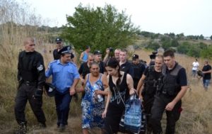 В Одесской области цыгане судятся с полицией и сельским головой