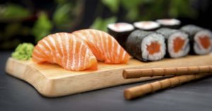 Как выбрать и где купить качественные суши?