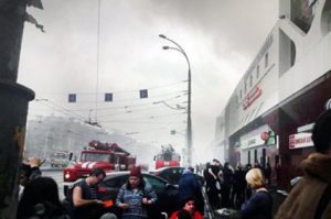 При пожаре в кемеровском ТЦ пропали без вести 69 человек
