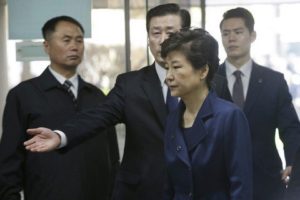 Экс-президент Южной Кореи приговорена к 24 годам тюрьмы