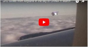 Пассажир самолета заснял на смартфон НЛО (+Видео)