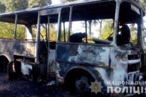 В Сумской области загорелся автобус с детьми