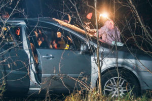 Труп без головы нашли в автомобиле на Оболони в Киеве