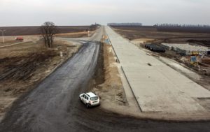 В Кабмине объявили эру бетонных дорог в Украине