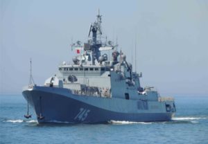 Российский фрегат открыл огонь в Черном море