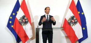 Канцлер Австрии объявил о новых выборах после скандала с россиянкой