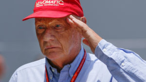 Умер легенда Формулы-1, австрийский гонщик Ники Лауда