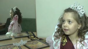 6-летняя украинка стала “принцессой мира”: фото маленькой красавицы