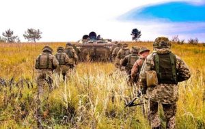 Украина объявила о начале отвода войск в Золотом