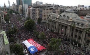 Чилийцы побили рекорд по числу участников акции протеста