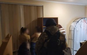 В Киеве “накрыли” крупную сеть порностудий