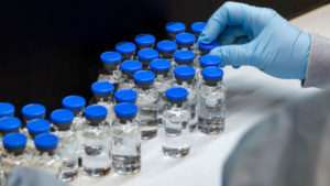 Еврокомиссия впервые дала добро на продажу препарата против коронавируса