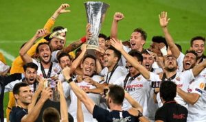 Севилья в напряженном матче стала чемпионом Лиги Европы сезона-2019/2020