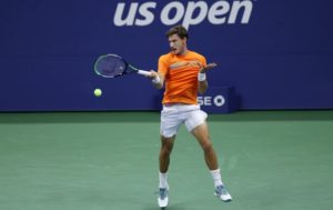 Каррено-Буста и Зверев разыграют место в финале US Open