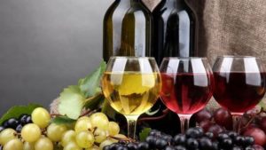 Новый удар по виноделам: Украина с 2021 года введет нулевую пошлину на ввоз вина из ЕС