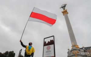 Киев назвал условие диалога с оппозицией Беларуси