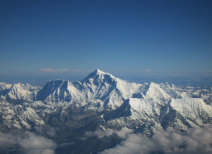 Китай и Непал сообщили о новой высоте Эвереста