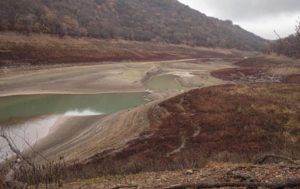 Запасы воды в Крыму упали почти втрое за год