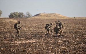 На Донбассе застрелили военного