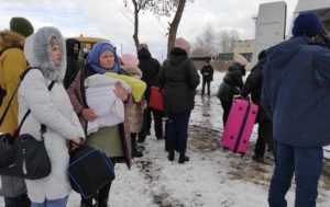 Украина откроет 14 гуманитарных коридоров