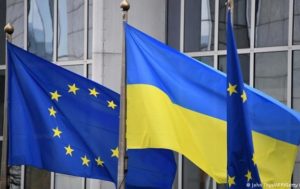 ЕС предоставил Украине статус кандидата