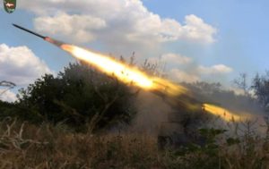 ЗСУ відбивають ворожі штурми на Донбасі