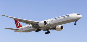 Turkish Airlines скасувала рейси до трьох міст Росії та до Мінська до кінця року