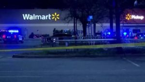 У США стрілянина у супермаркеті: до 10 загиблих
