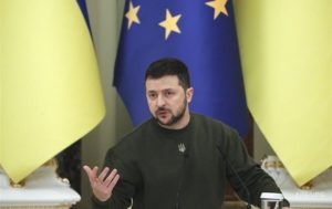 Зеленський озвучив очікування від 10 пакету санкцій