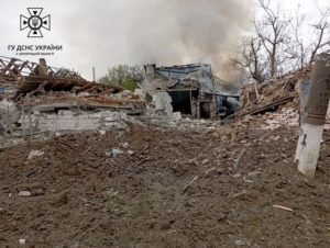 Війська РФ завдали авіаудару по Оріхову, зруйновано 10 будинків