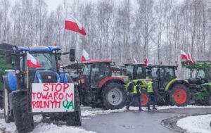 Польські фермери за добу не пропустили жодної вантажівки на трьох пунктах пропуску